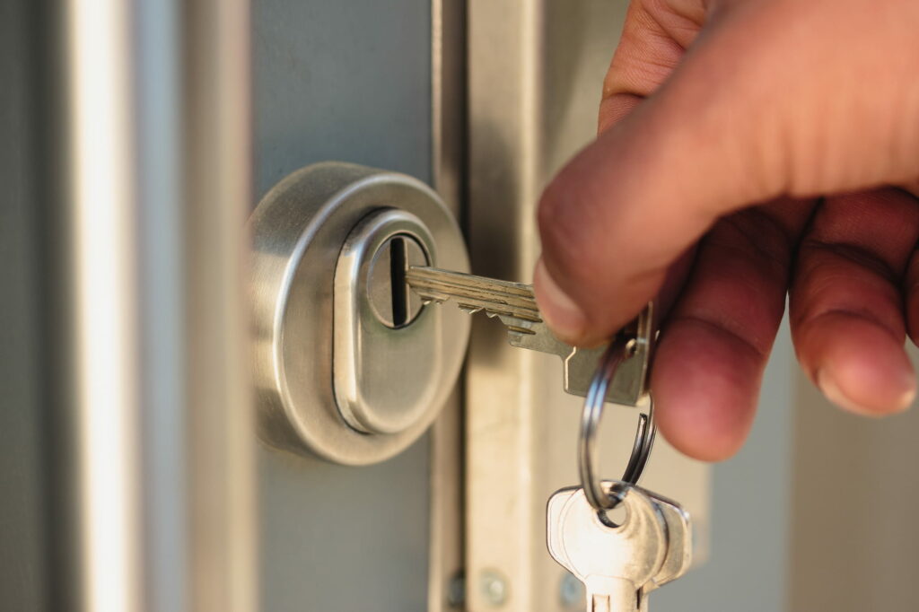 Aufsperrdienst Kaiserslautern – Zuverlässiger 24/7 Aufsperrdienst für Türöffnungen, Schlüsselanfertigungen und Notfallhilfe in Kaiserslautern